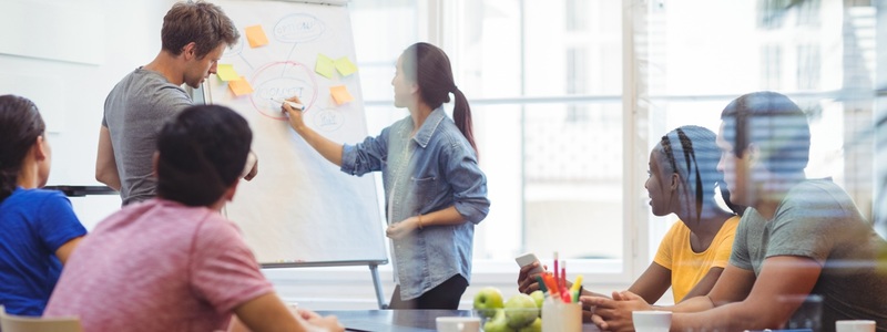 Trouver l'équilibre optimal pour le travail hybride