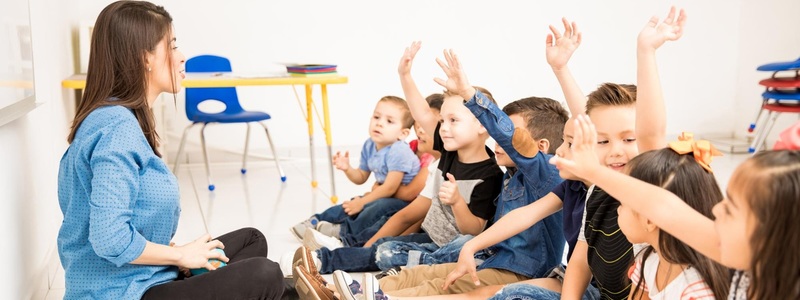 Kinderbetreuung für berufstätige Eltern in Frankreich