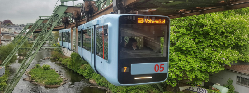 2. L'industrie et le numérique, piliers de l'emploi