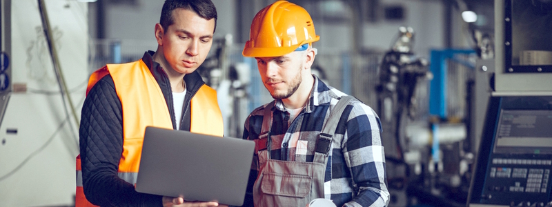 Ausbildung, Spezialisierung und beruflicher Werdegang