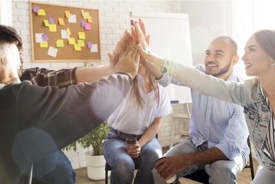 So stärken Sie die Mitarbeiterbindung in Frankreich
