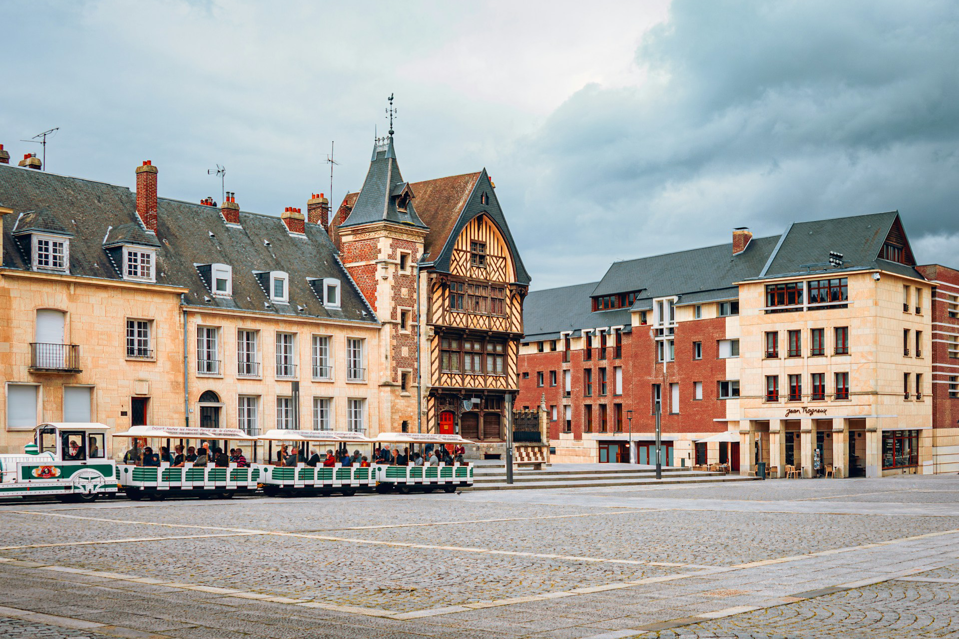Arbeitsmarkt in Amiens: Diese Jobs sind besonders gefragt